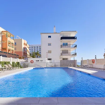 Arce 1-11 Apartment