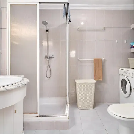Arce 1-11 Apartment *